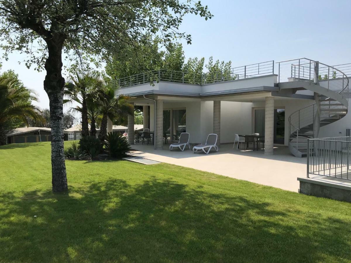 Camping San Michele Hotel Moniga del Garda Buitenkant foto